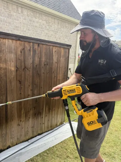 Close view of WOLF fence treatment
